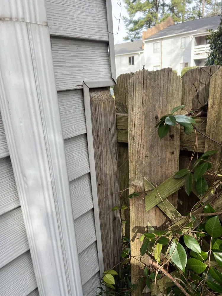 Slide of AM Handyman