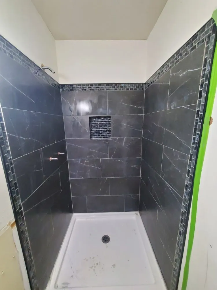 Slide of Am Handyman Services