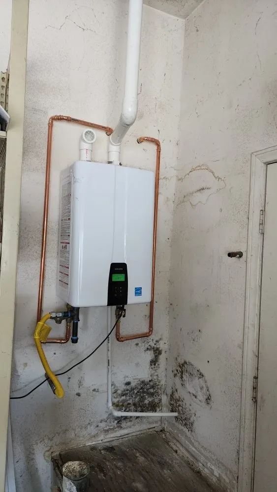 Slide of AM Royalty Plumbing