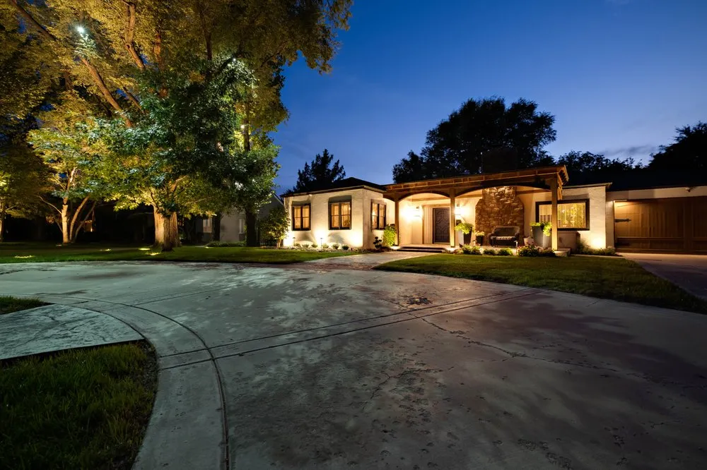 Slide of Amarillo Land Services