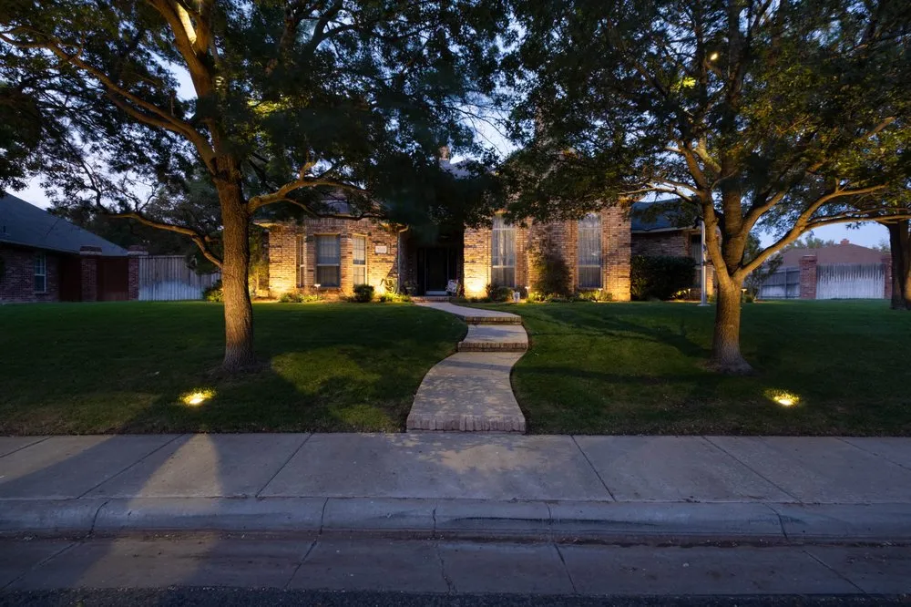 Slide of Amarillo Land Services