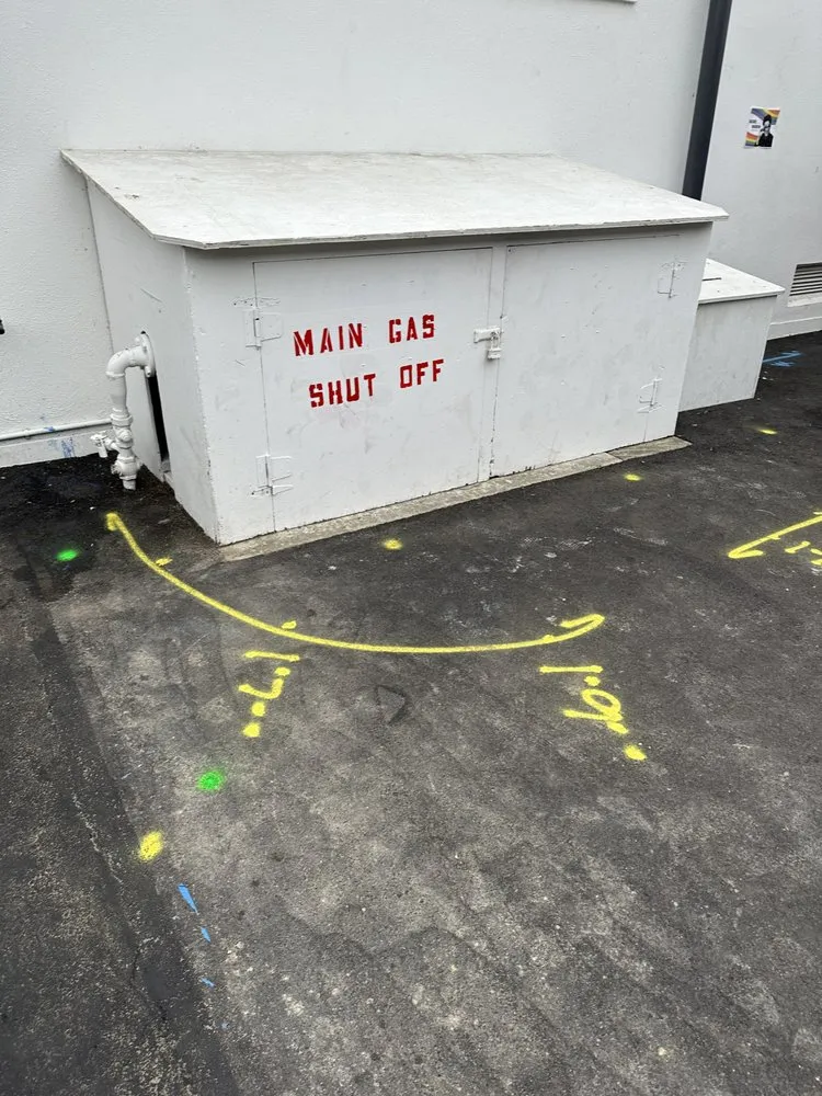 Slide of Amaya's Locating Service