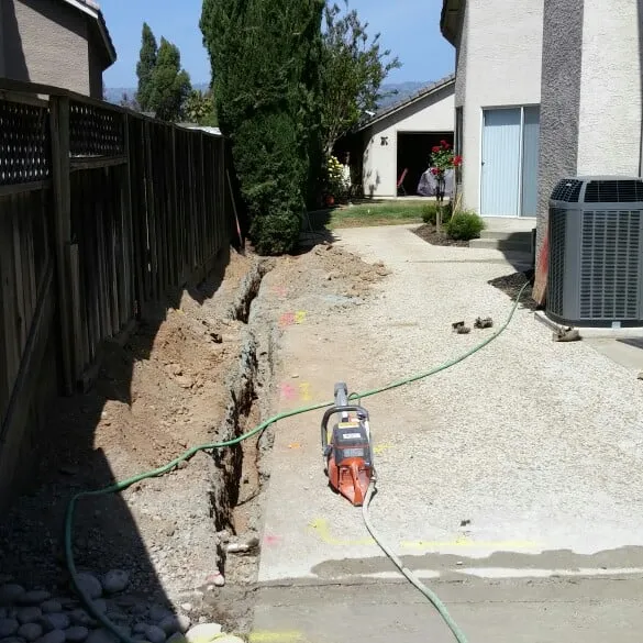 Slide of Amaya's Locating Service