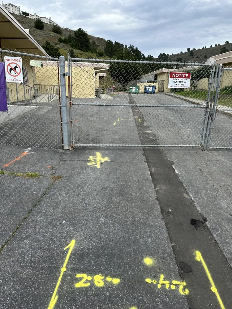 Slide of Amaya's Locating Service