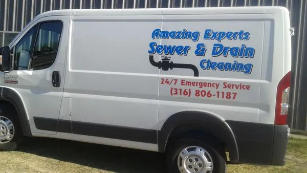 Amazing Experts Sewer And Drain Cleaning Logo