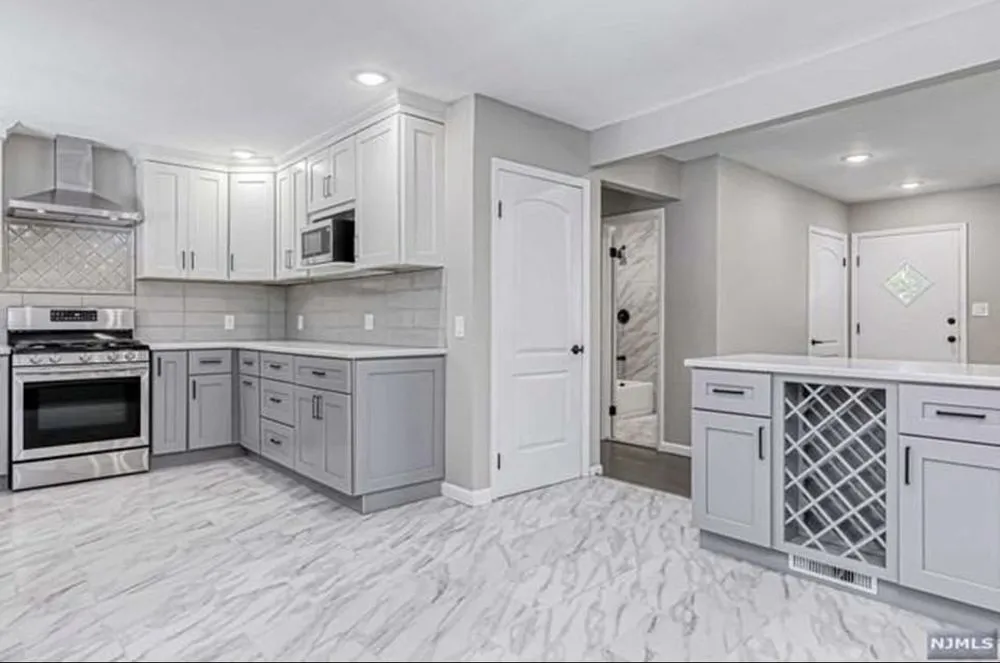 Slide of American Air Circulation