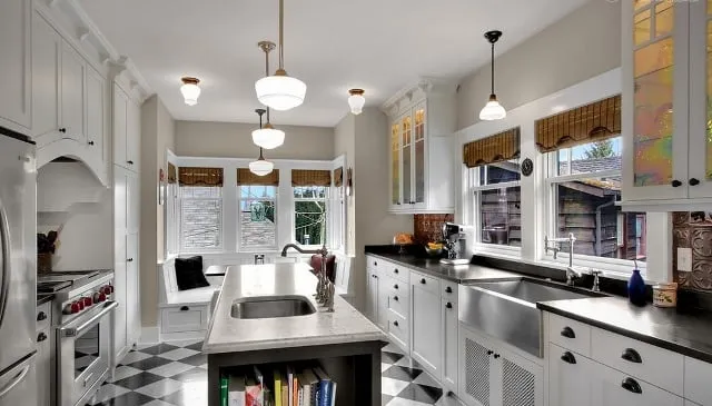 Slide of American Contracting Team