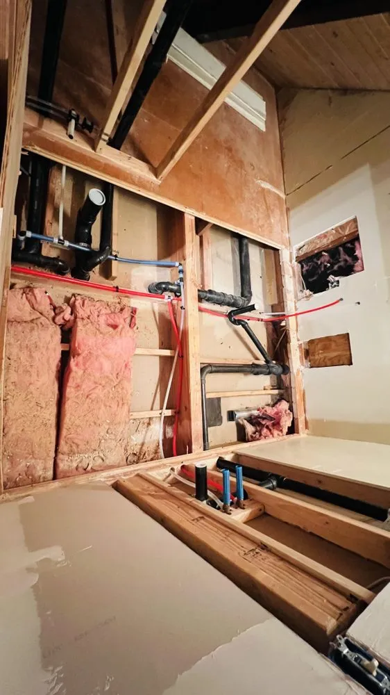 Emergency plumbing repair for homes in Puyallup, WA by American Mains and Drains