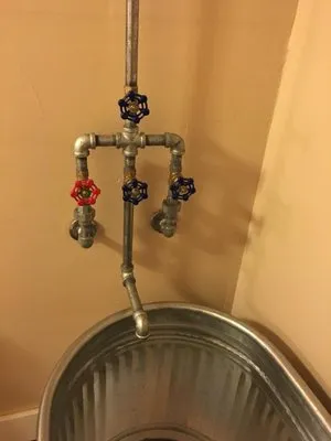 American Plumbing Logo