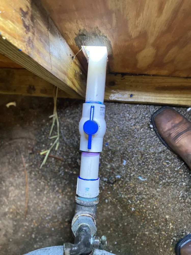 Reliable drain cleaning for homes in Pearland, TX by American Plumbing Solutions