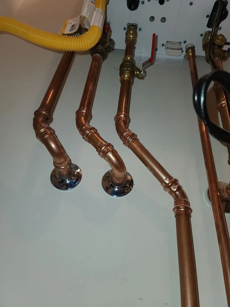 Reliable water heater service experts serving Santa Rosa, CA - American Quality Plumbing