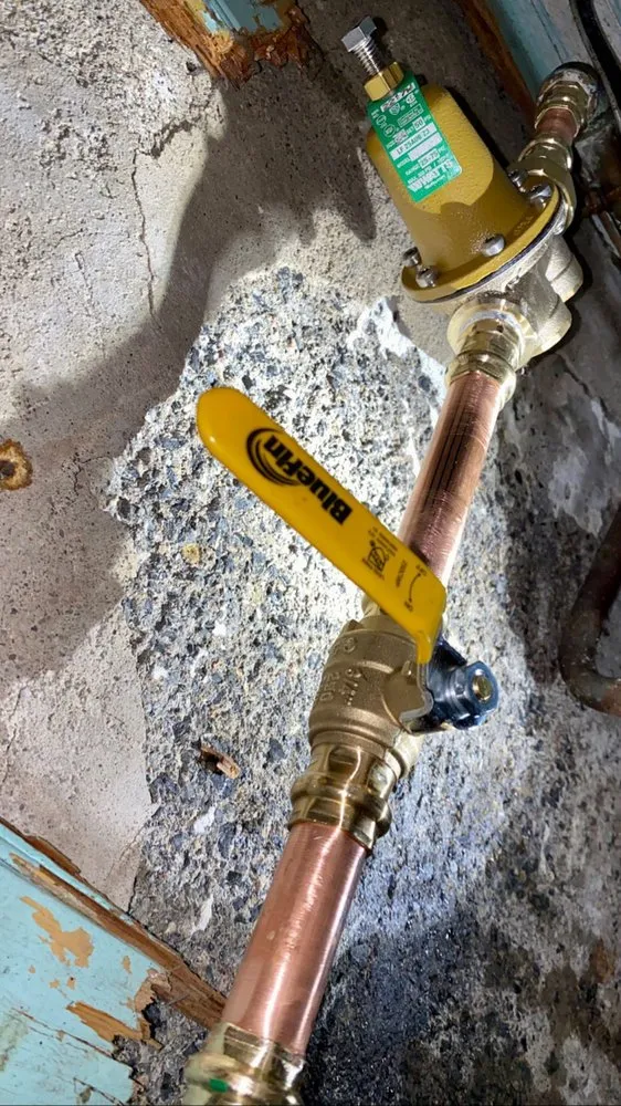 Professional emergency plumbing in Zion Grove, PA by American Rooter