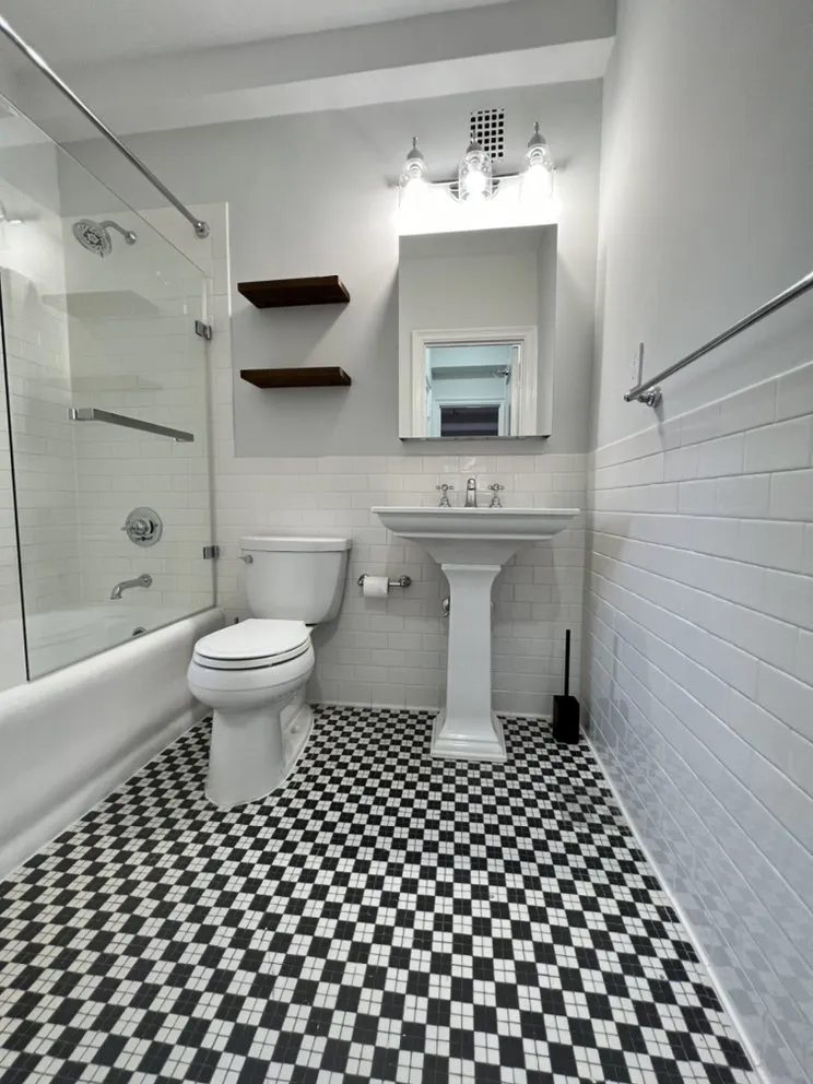 Emergency plumbing repair service in Brooklyn, NY - American Royal Renovations