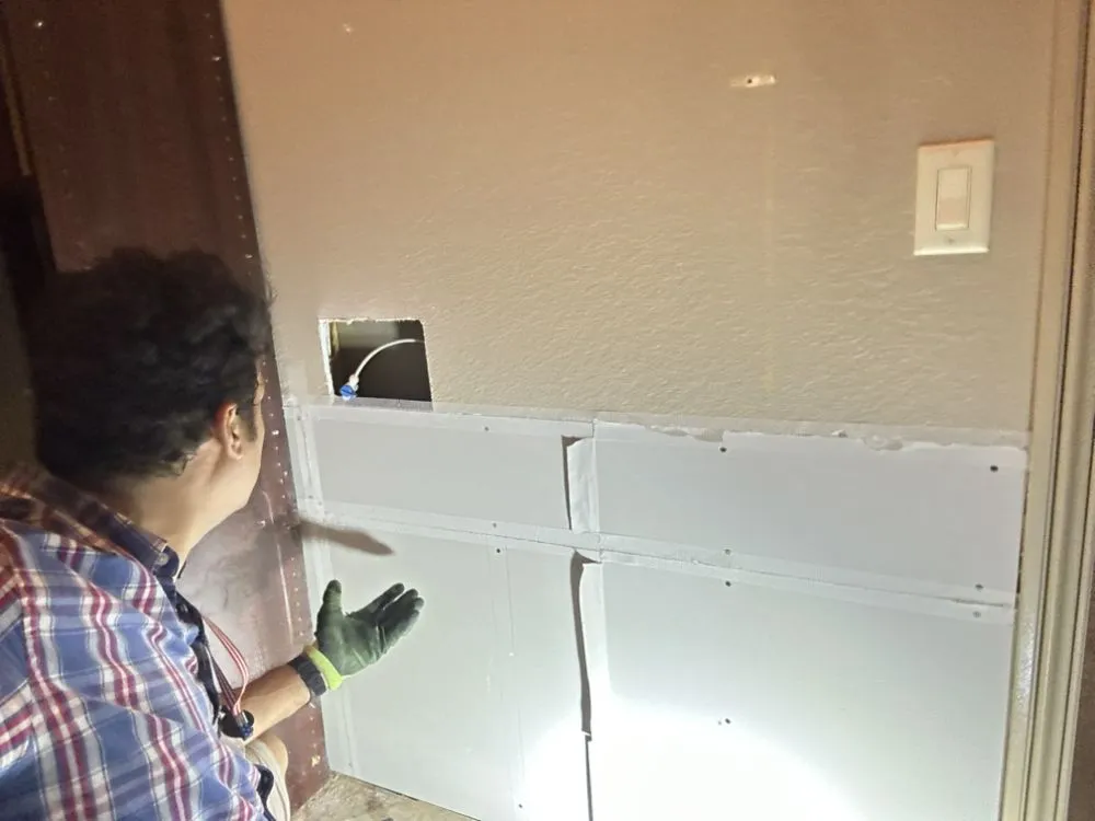 Slide of Americas Handy