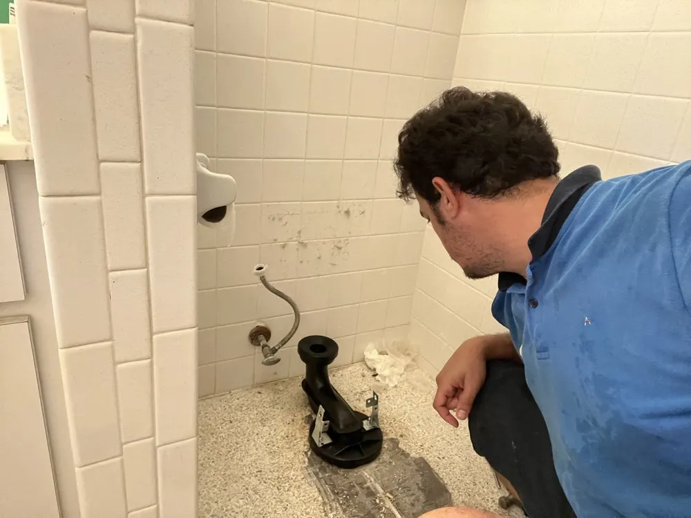 Slide of Americas Handy