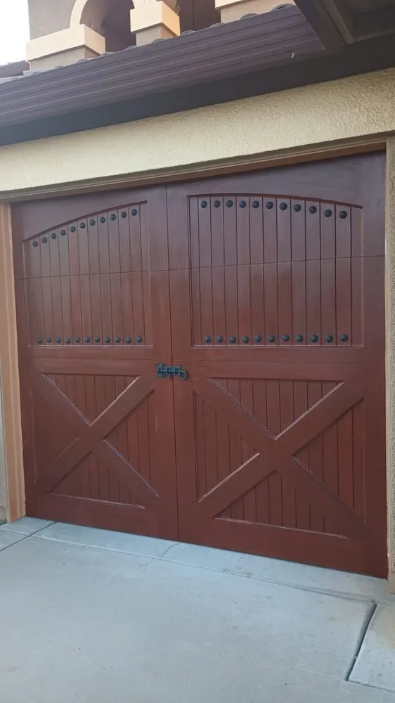 Slide of Americo Handyman