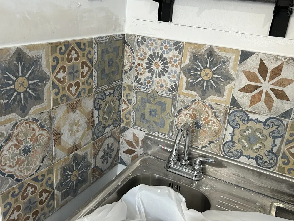 Slide of Amet Services