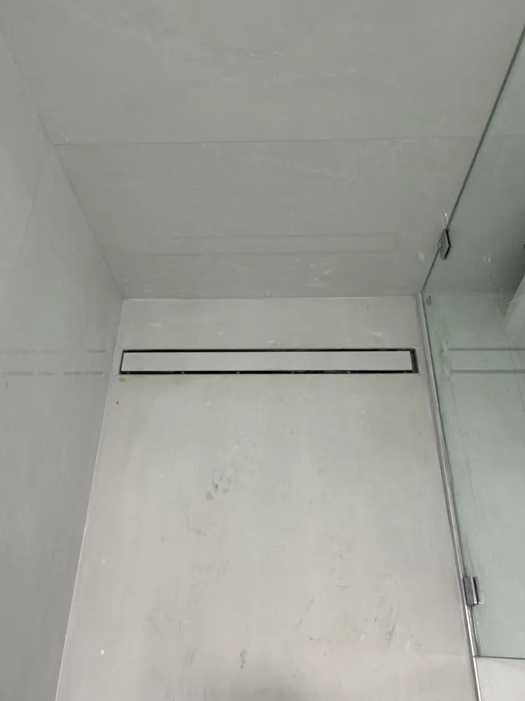 Slide of Amet Services