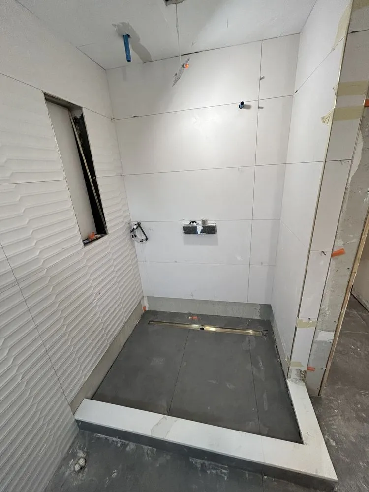 Slide of Amet Services