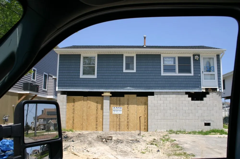 Slide of AMG Construction