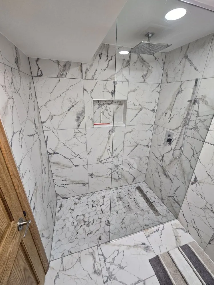 Slide of AMG Proline