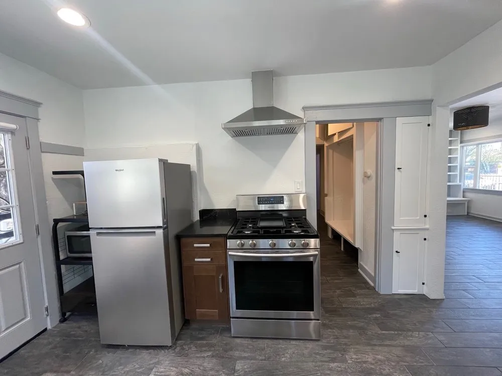 Slide of AMI Handyman Services