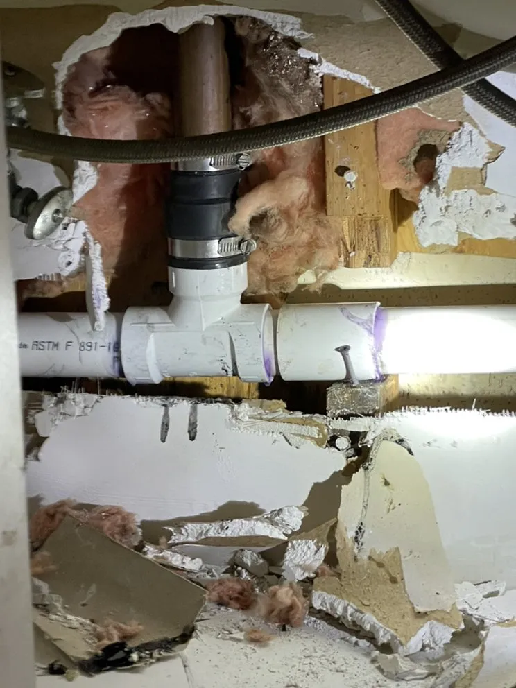 Slide of Amoedo's Plumbing Inc