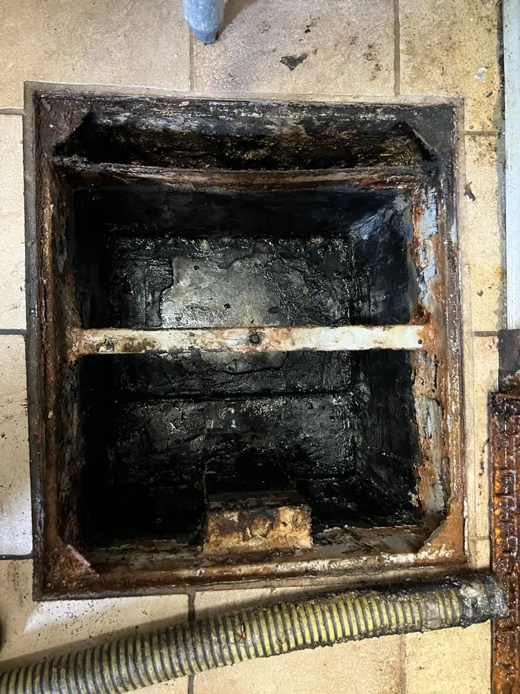 Slide of Amp Services