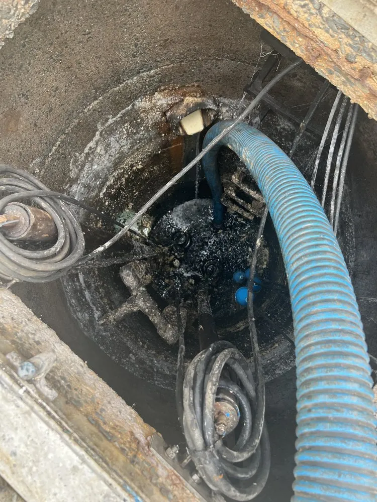 Slide of Amp Services