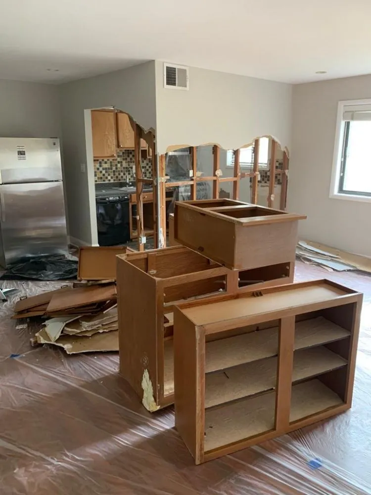 Slide of Amv Contractors