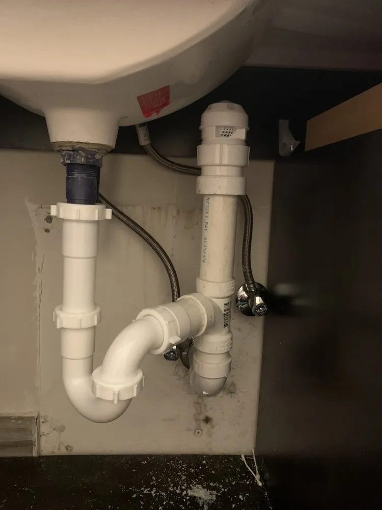Affordable water heater service in Fort Lauderdale, FL by Amy's Plumbing