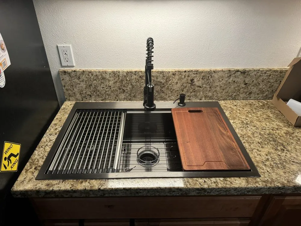 Slide of Anatoli's Handyman Service