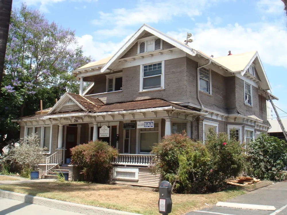 Slide of Andrassy Construction