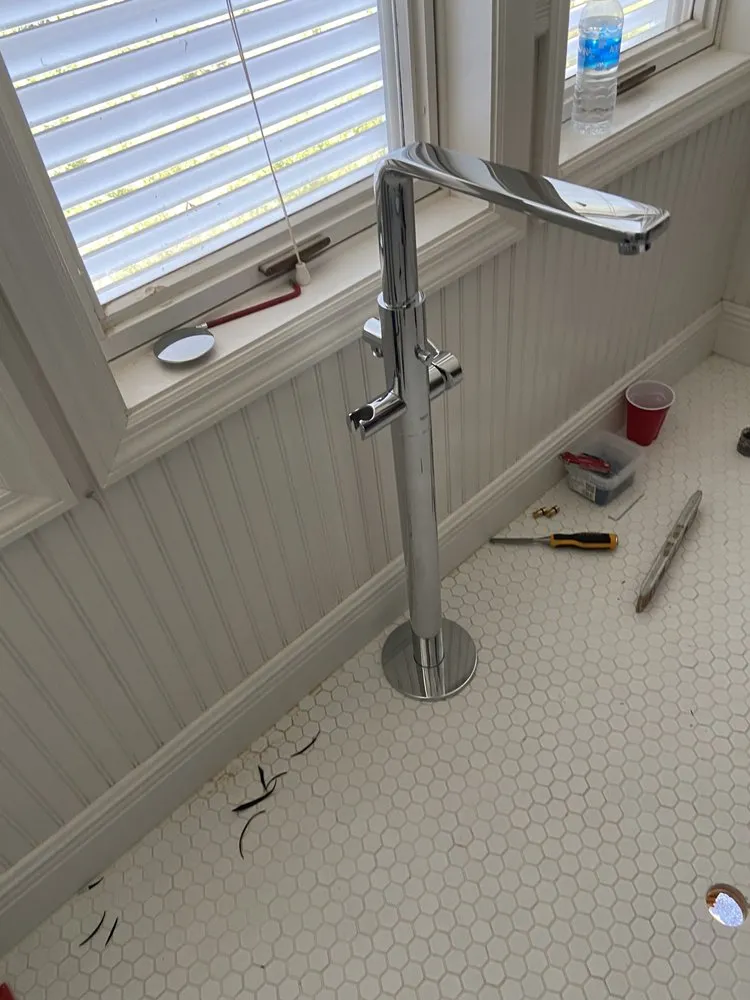 Slide of Andrii Handyman Plumber Electrician