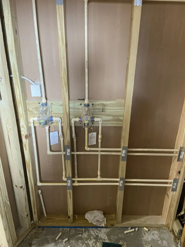 Emergency leak detection for homes in Sarasota, FL by Andrii Handyman Plumber Electrician