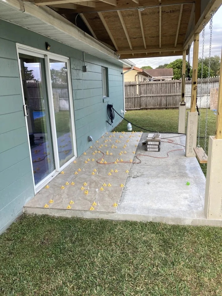 Slide of Andy's Handyman And Home Improvement