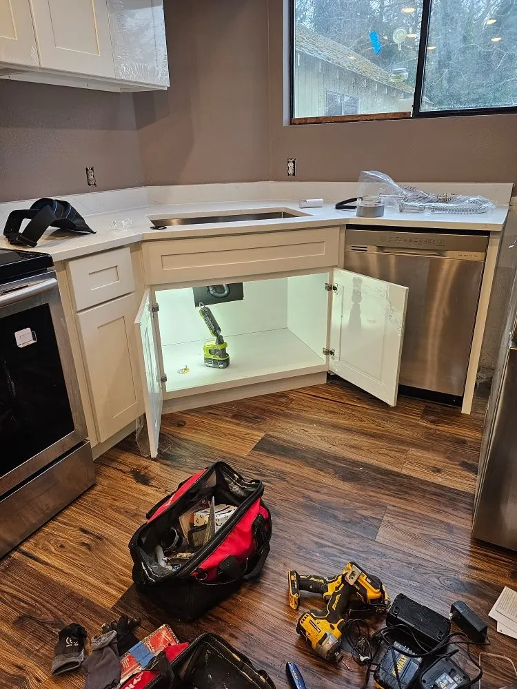 Slide of Anhvu Journeyman Construction