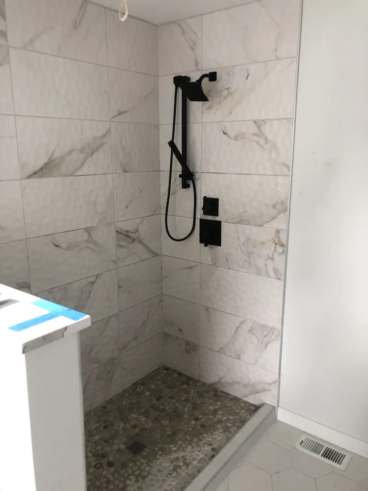 Slide of Annesi Plumbing