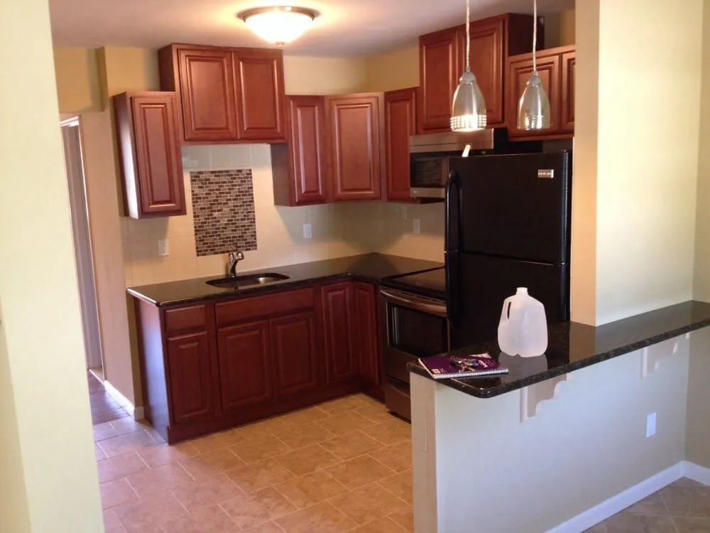 Slide of Annie's Handyman & Remodeling