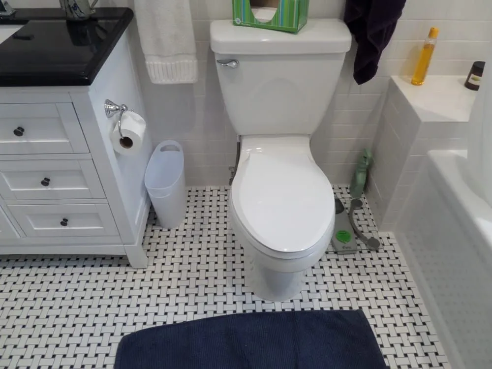 Slide of Annie's Handyman & Remodeling