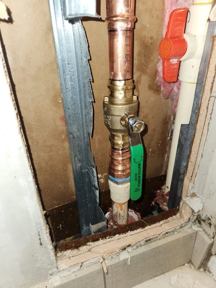 Slide of Anthony Handyman Service