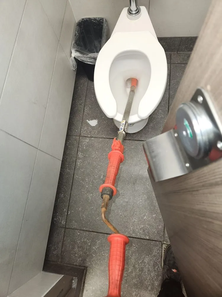 Slide of Anthony Handyman Service