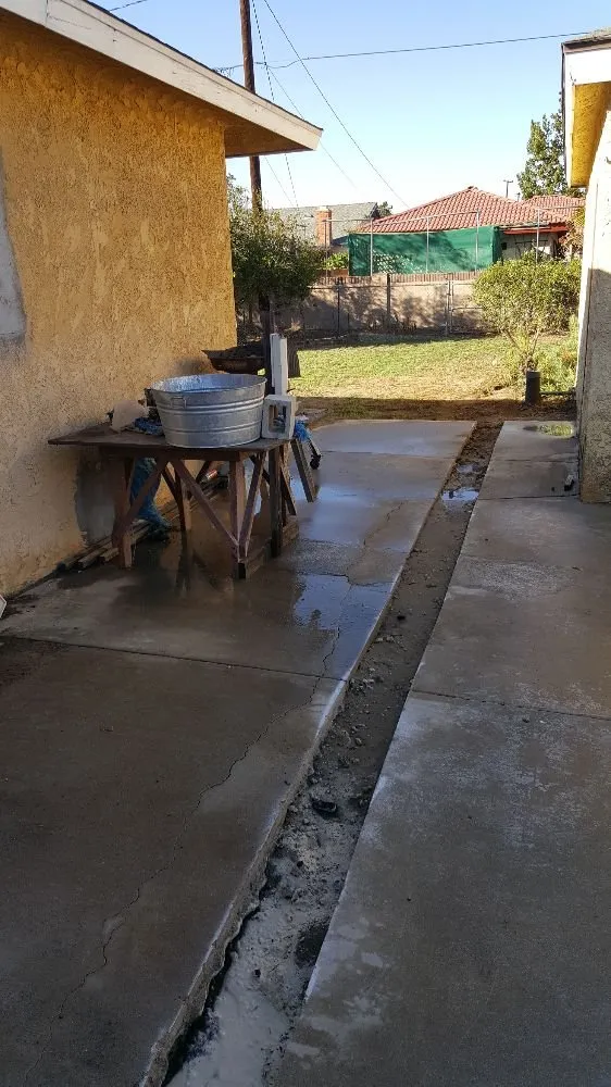 Emergency leak detection for homes in Fontana, CA by Anthony's Plumbing