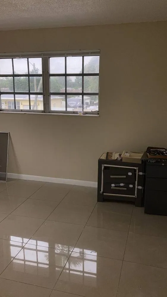 Reliable water heater service service in Fort Lauderdale, FL - Anton Cherkashin