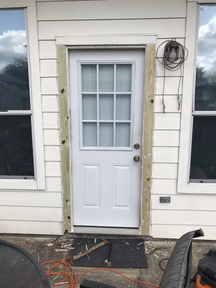 Slide of Ant's Handyman Service