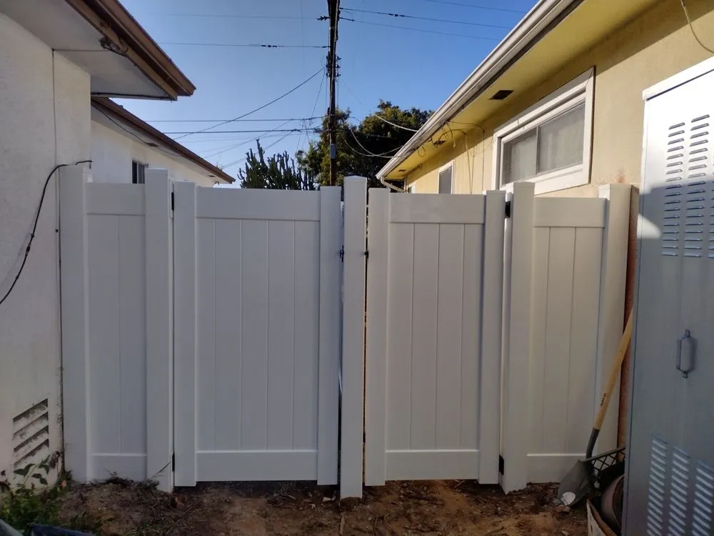 Slide of Apalex Construction