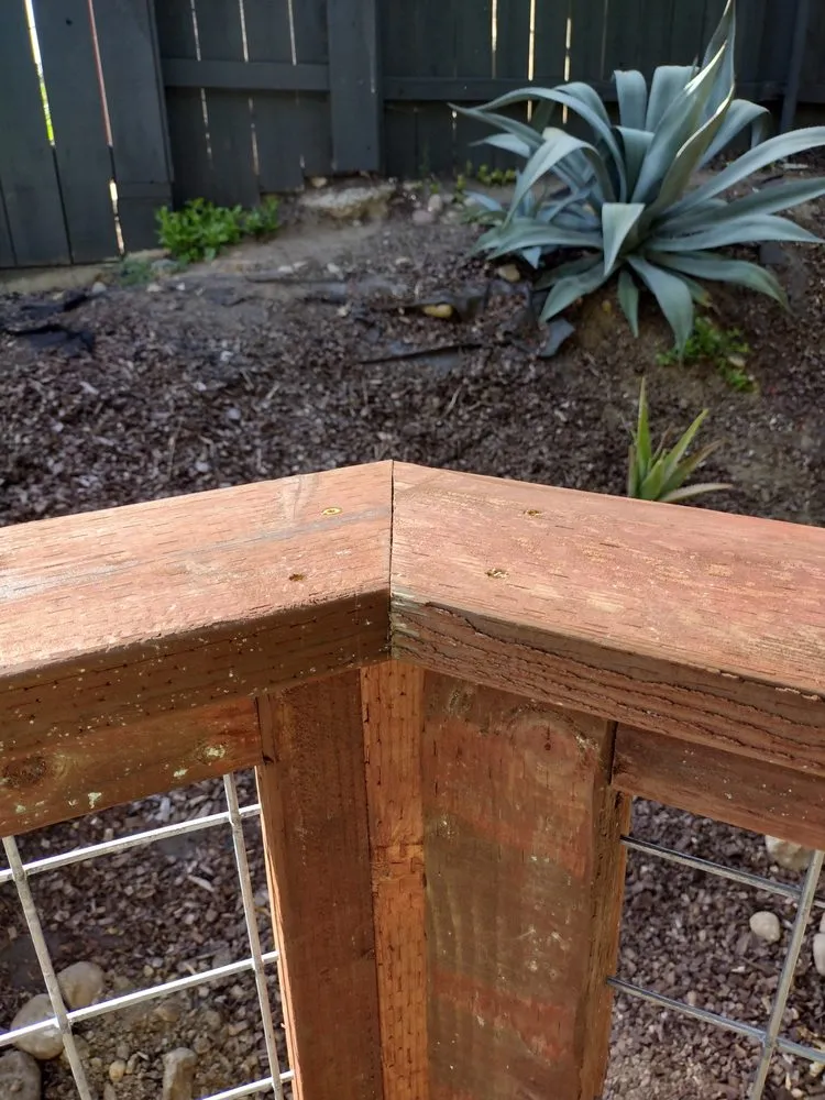 Slide of Apalex Construction