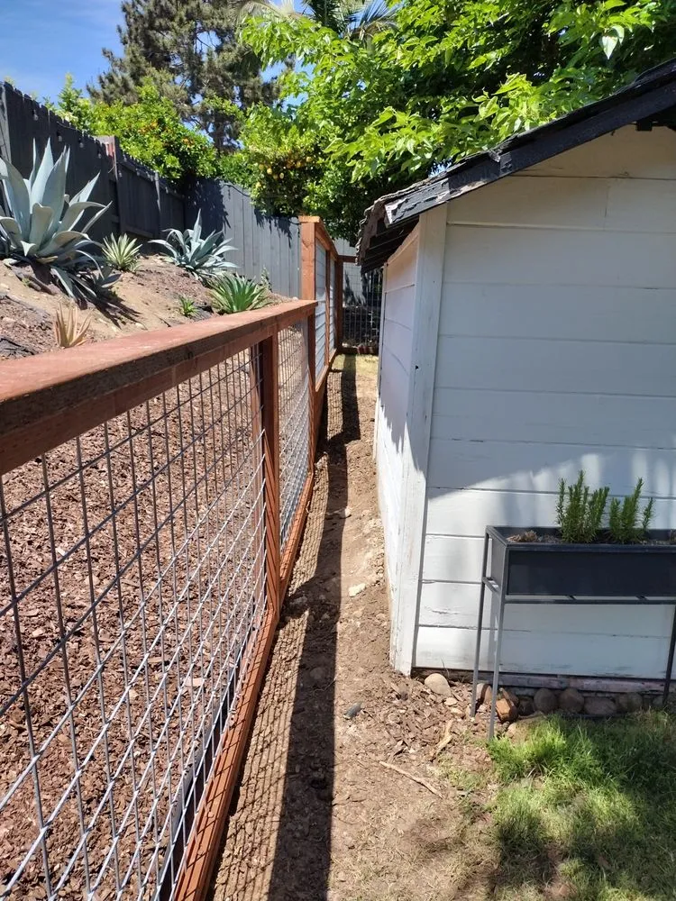 Slide of Apalex Construction