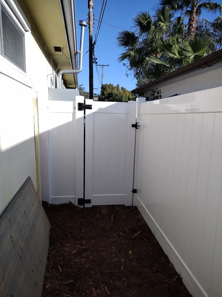 Slide of Apalex Construction