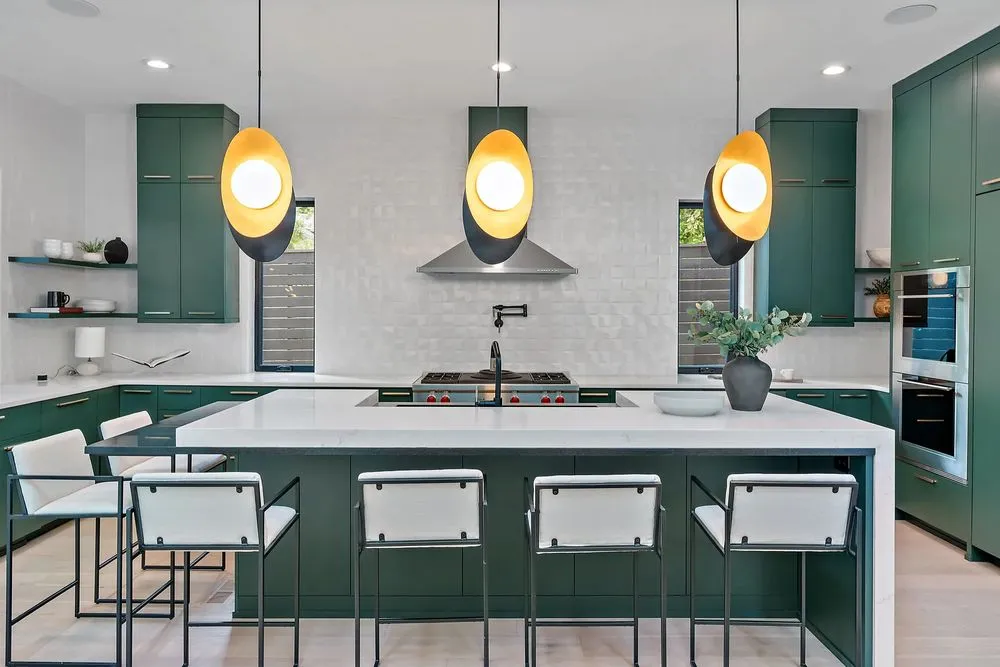 Expert emergency plumbing service in Los Angeles, CA - Apex Pacific Coast